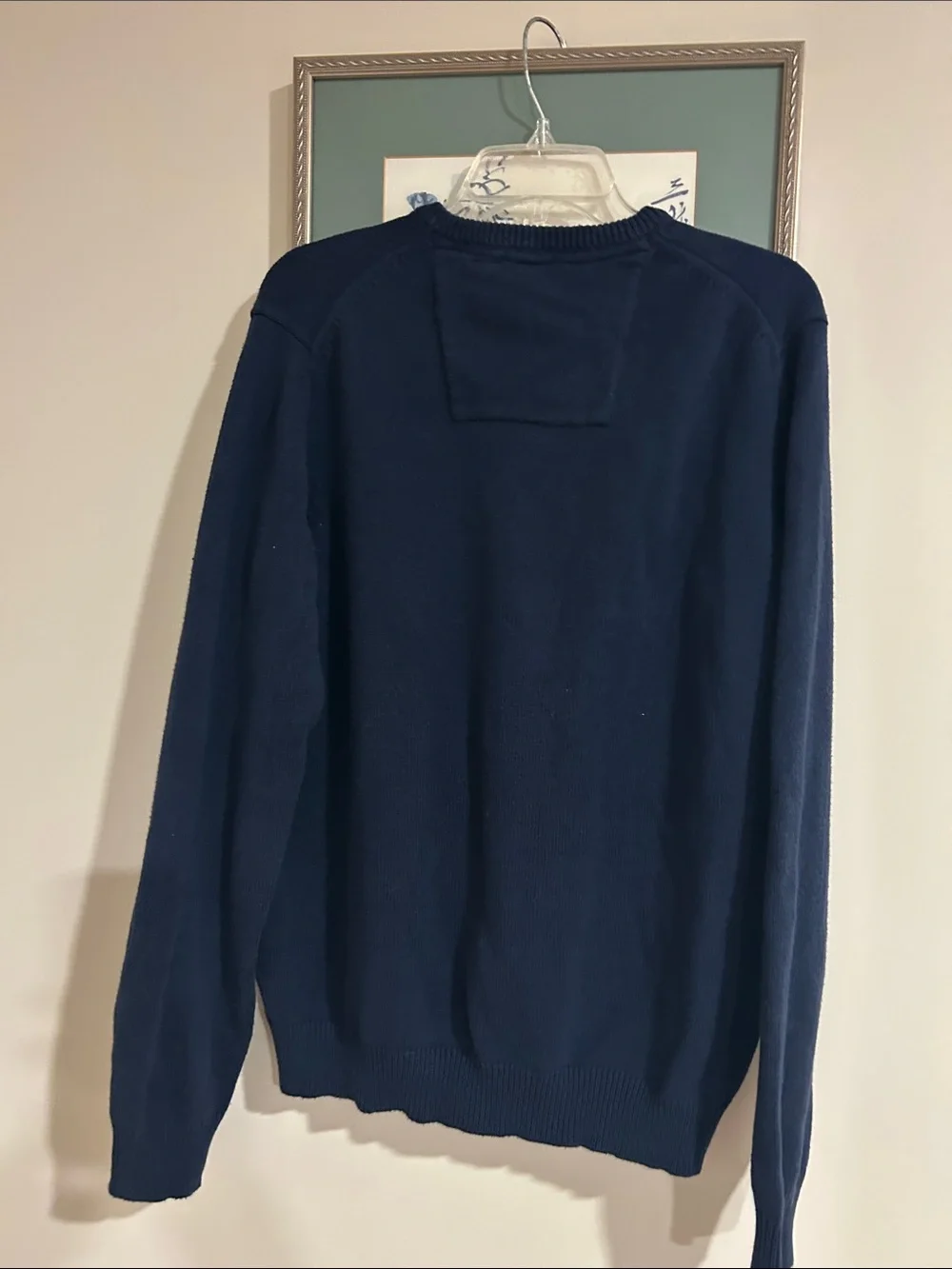 Izod Men's Dark Navy V-Neck Knit Sweater